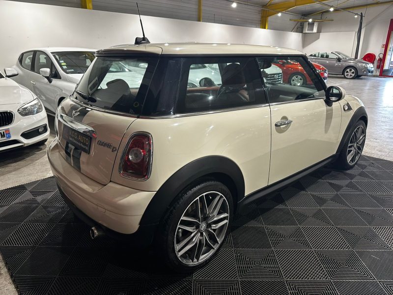 MINI Cooper D 109cv