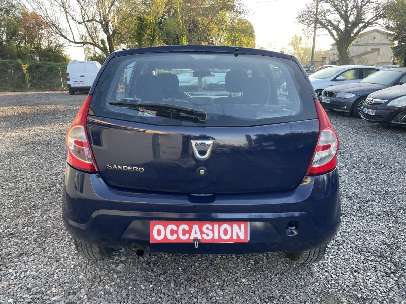 DACIA SANDERO 2011