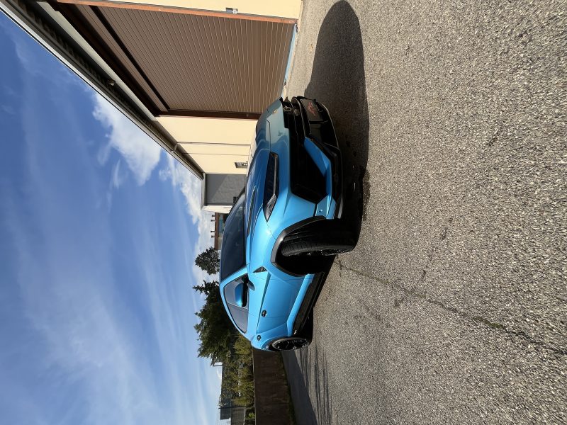 LAMBORGHINI Urus Performante