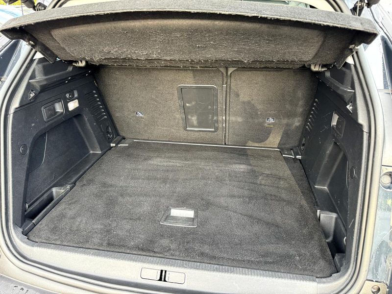 PEUGEOT 3008 1.6 HDI 120 ALLURE