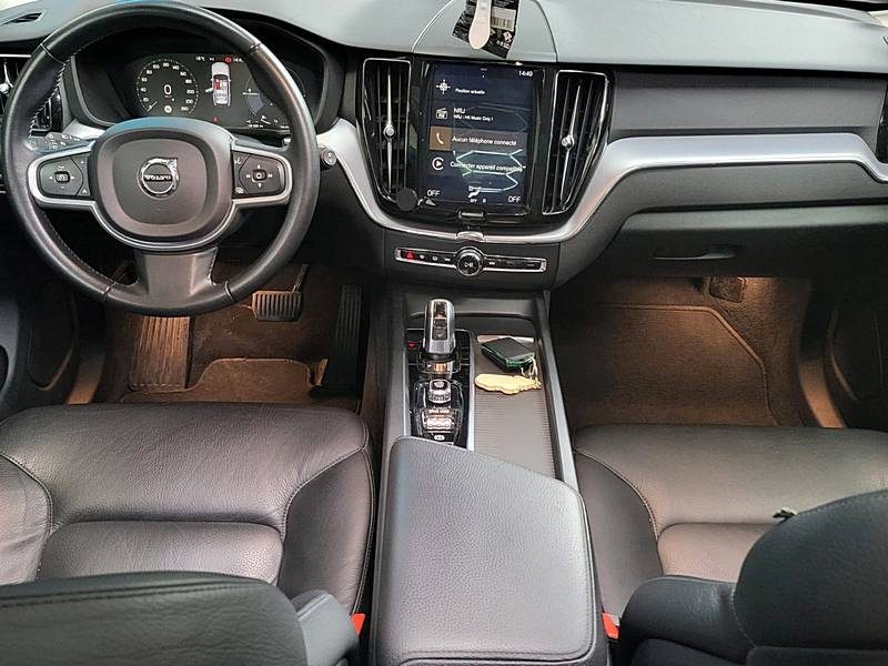 VOLVO XC60 II T8 Hybrid 392 cv Momentum AWD Geartronic8