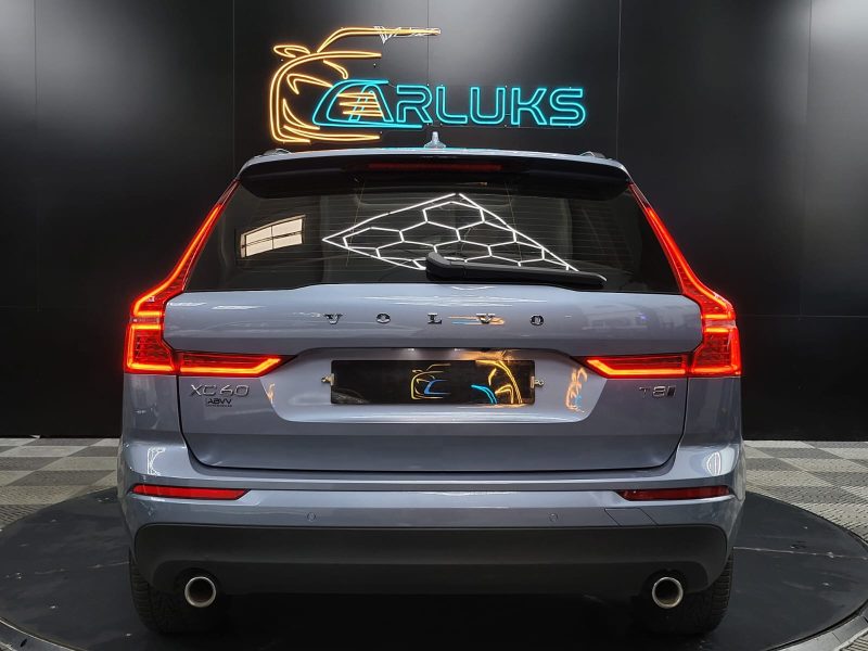 VOLVO XC60 II T8 Hybrid 392 cv Momentum AWD Geartronic8