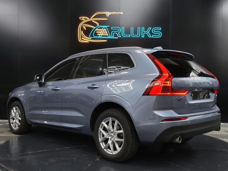 VOLVO XC60 II T8 Hybrid 392 cv Momentum AWD Geartronic8