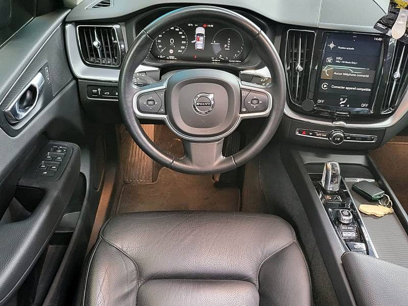 VOLVO XC60 II T8 Hybrid 392 cv Momentum AWD Geartronic8