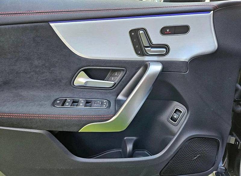 Mercedes  CLA 250 e AMG Line 1.3 218 ch DCT8