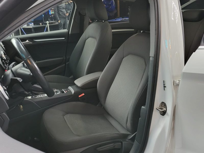 AUDI A3 LIMOUSINE 1.6 TDI 116cv Business Line Boîte Auto S-Tronic7