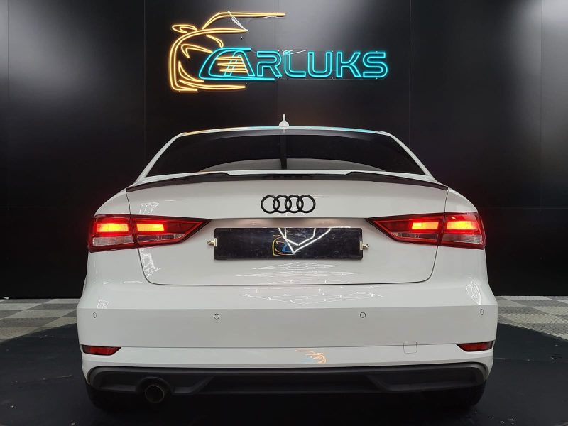 AUDI A3 LIMOUSINE 1.6 TDI 116cv Business Line Boîte Auto S-Tronic7