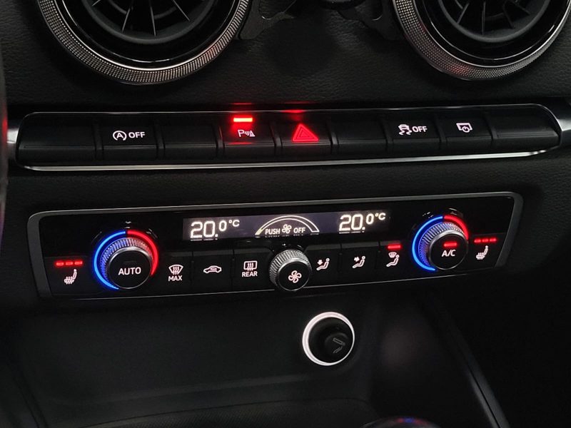 AUDI A3 LIMOUSINE 1.6 TDI 116cv Business Line Boîte Auto S-Tronic7