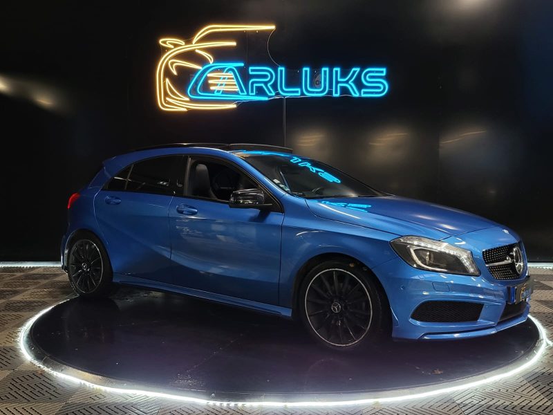 MERCEDES CLASSE A 200 PACK AMG FASCINATION / TOIT OUVRANT / SIEGES CHAUFFANTS / HARMAN KARDON