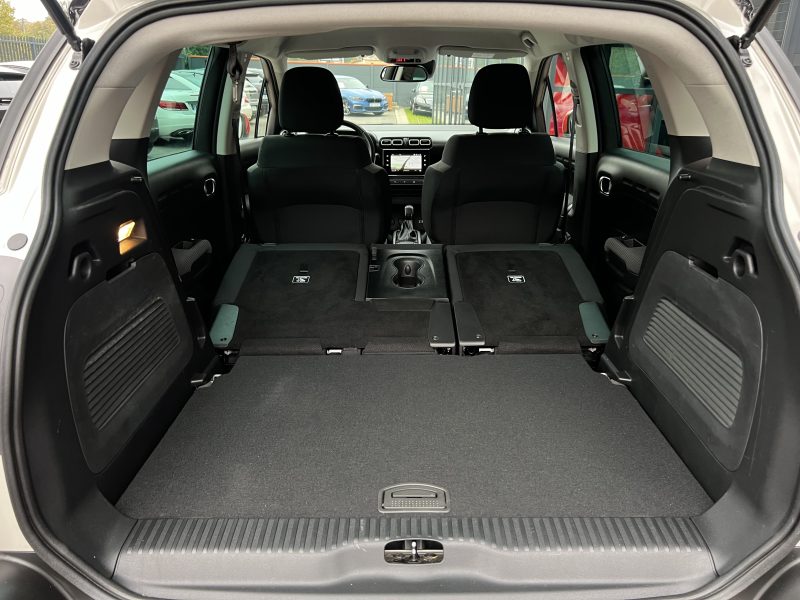 CITROEN C3 AIRCROSS SHINE 1.2 110 Cv BOITE AUTOMATIQUE / 1ERE MAIN 33 300 Kms - GARANTIE 1 AN