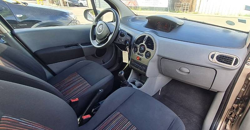 RENAULT GRAND MODUS 2009