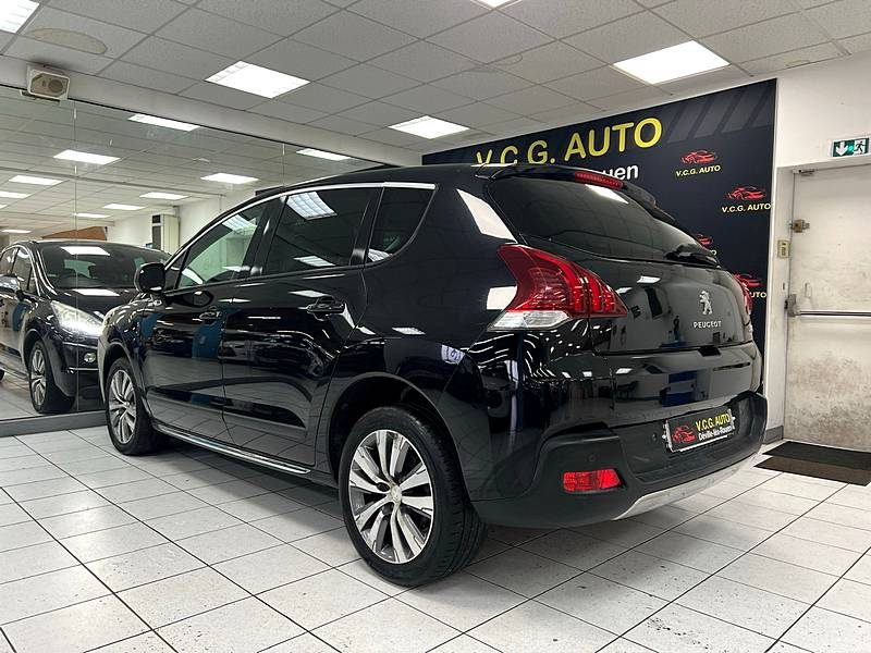 PEUGEOT 3008 1.6 HDi 115CH FAP STYLE
