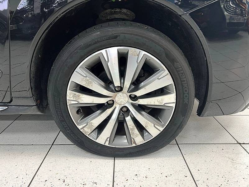 PEUGEOT 3008 1.6 HDi 115CH FAP STYLE