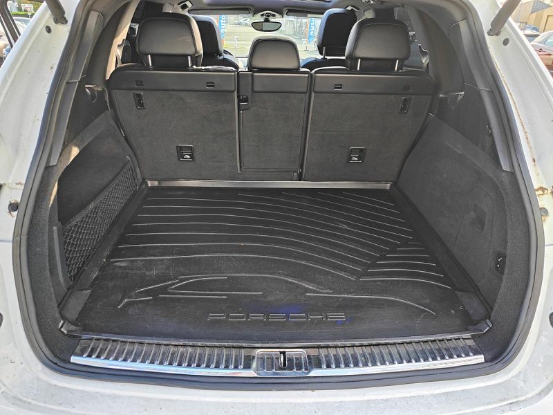 PORSCHE CAYENNE 3.0 Diesel 262cv ATTELAGE + TOIT OUVRANT