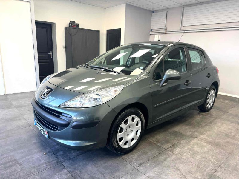 PEUGEOT 207 2009