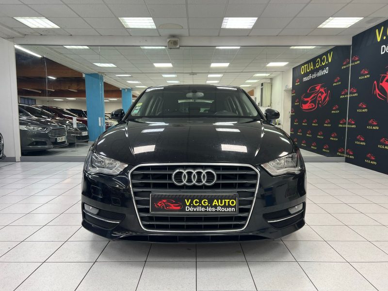 AUDI A3 SPORTBACK 1.6 TDI 105CH AMBIENTE