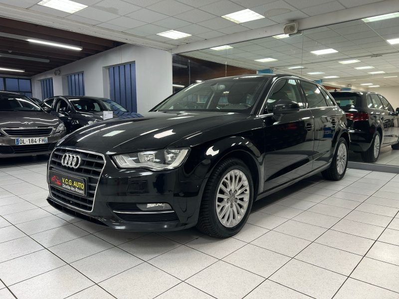 AUDI A3 SPORTBACK 1.6 TDI 105CH AMBIENTE