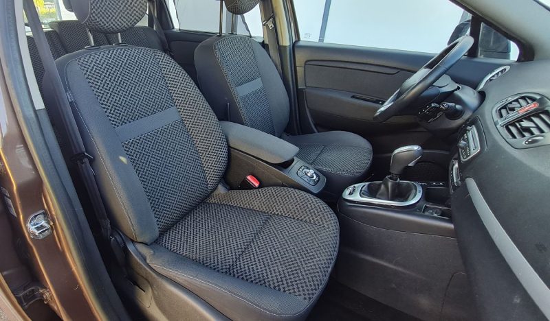 RENAULT MEGANE SCENIC 2011