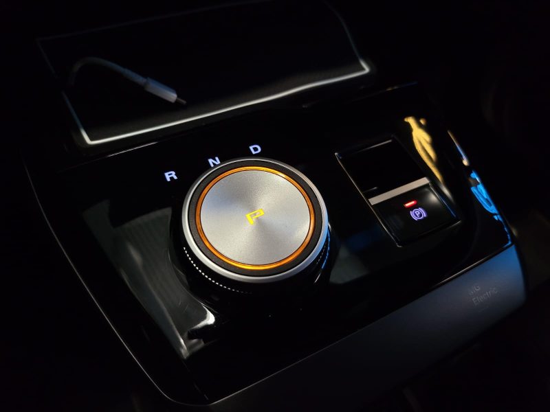 MG4 EV 204CV LUXURY 64 Kw / CAMERA 360° + SIEGE ELECTRIQUE + ACC+ TJA/