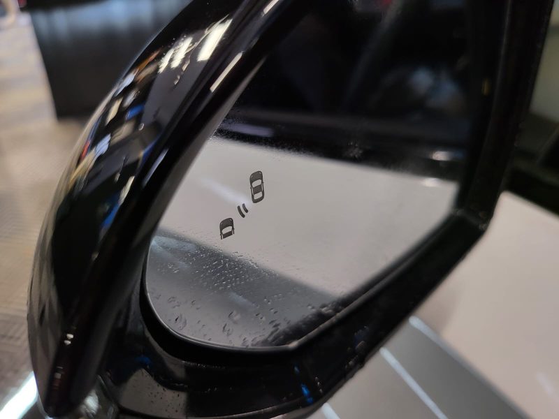 MG4 EV 204CV LUXURY 64 Kw / CAMERA 360° + SIEGE ELECTRIQUE + ACC+ TJA/