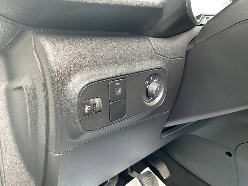 citroen c3 1,2 puretech 82 cv shine 