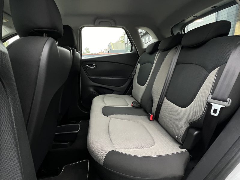 RENAULT CAPTUR 0.9 TCE 90 Cv 1ERE MAIN 29 100 Km GPS BLUETOOTH REGULATEUR CRIT AIR 1 - GARANTIE 1 AN