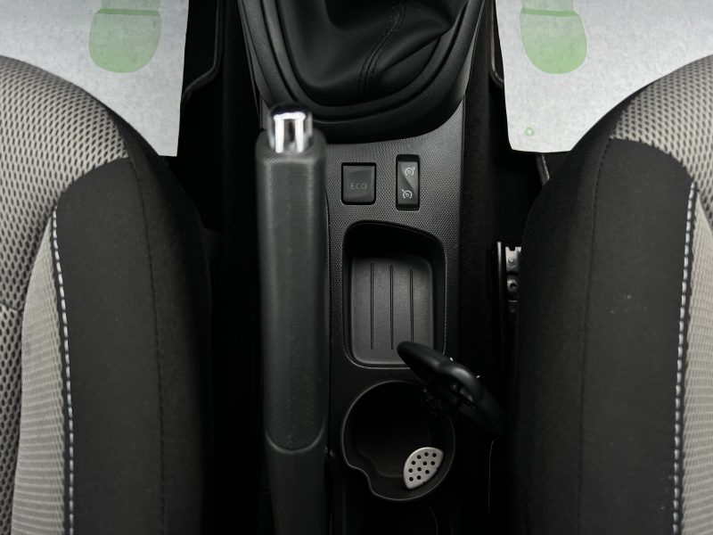 RENAULT CAPTUR 0.9 TCE 90 Cv 1ERE MAIN 29 100 Km GPS BLUETOOTH REGULATEUR CRIT AIR 1 - GARANTIE 1 AN