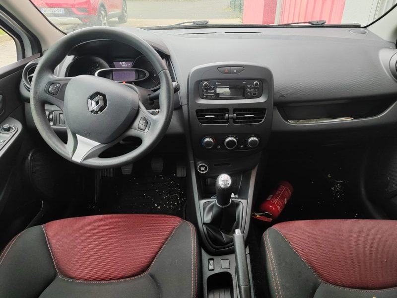 RENAULT CLIO 2016