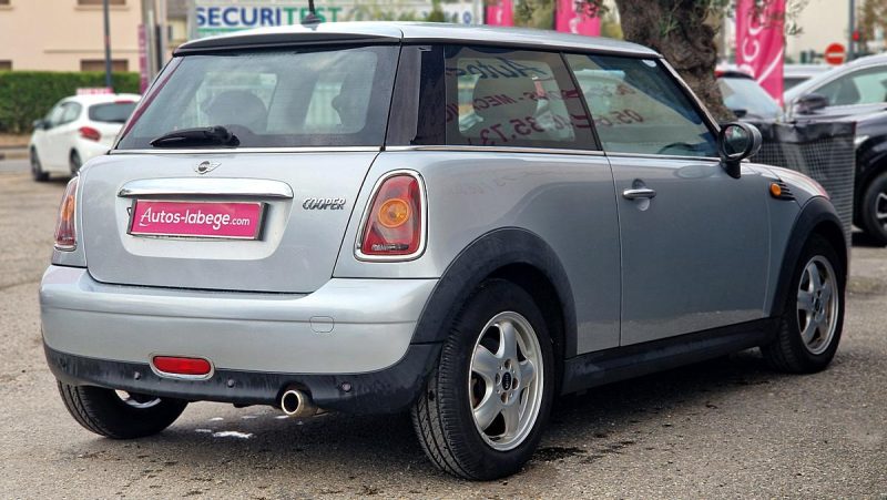 MINI MINI 2009
