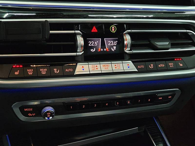 BMW X7 40d 340cv M-Sport xDrive Boîte Auto Steptronic8 7 Places