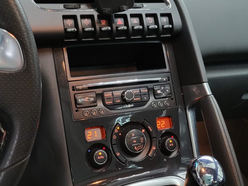 PEUGEOT 3008 1.6 BlueHDi 120cv Business Pack Boîte Auto EAT6