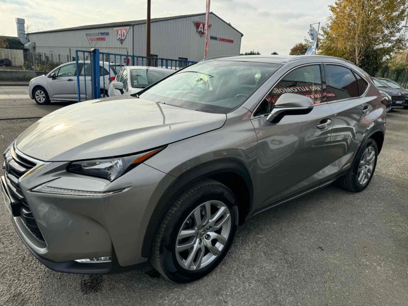 LEXUS NX300H 2.5 300h AWD 197Ch 2017