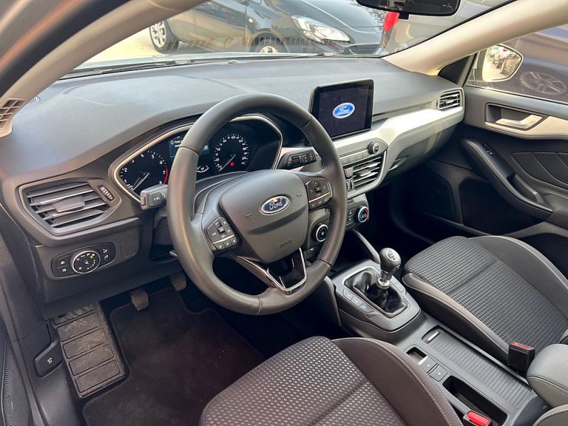 FORD FOCUS 1.0l EcoBoost Cool and Connect 100ch