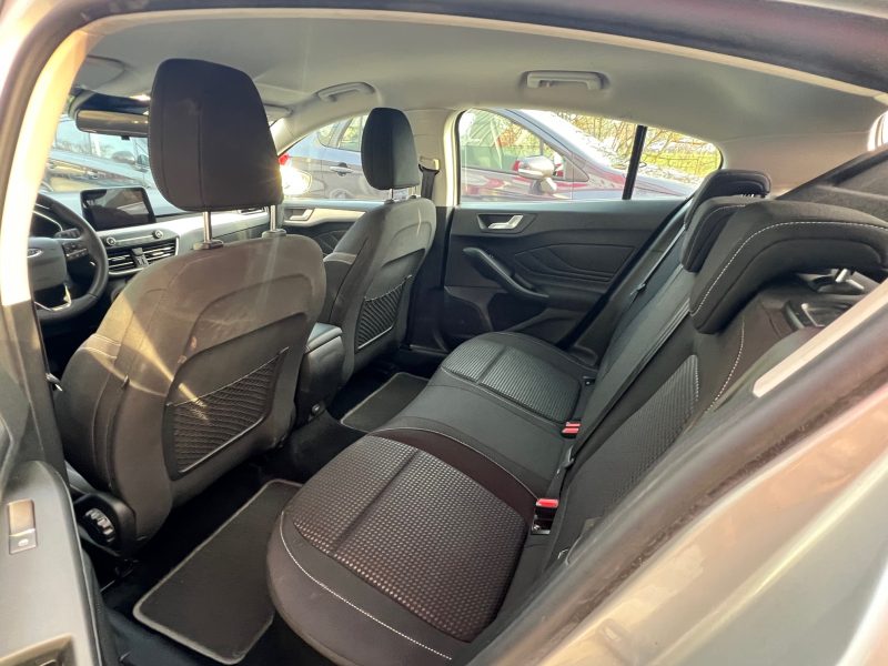 FORD FOCUS 1.0l EcoBoost Cool and Connect 100ch