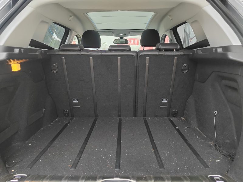 PEUGEOT 2008  1.6l VTi Féline 120ch - VENTE A PROFESSIONNELS OU POUR EXPORT