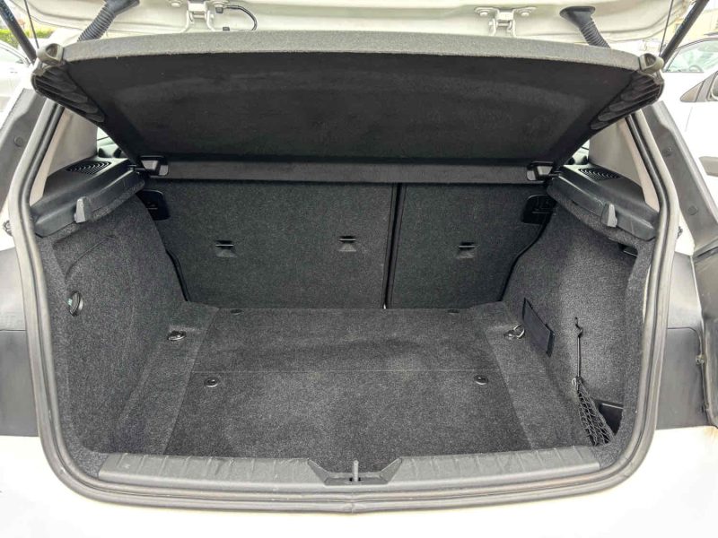 B.M.W. SERIE 1 1.6 116 d Efficient Dynamics