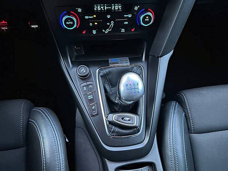 FORD FOCUS 2.3 350 AWD RS 5P*4x4*1°Main*CAMERA*GPS*SONY*