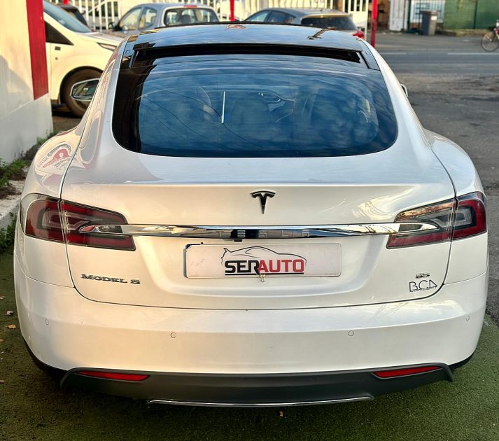 TESLA MODEL S 2014