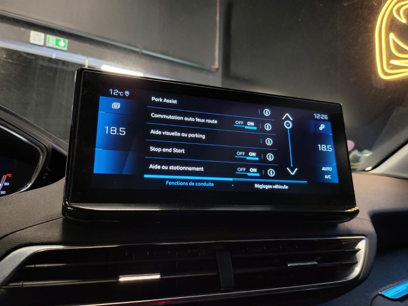 PEUGEOT 3008 1.2 Puretech 130 Cv ALLURE / SIEGES CHAUFFANTS / VIRTU AL COCKPIT / CAMERA + RADAR / PA