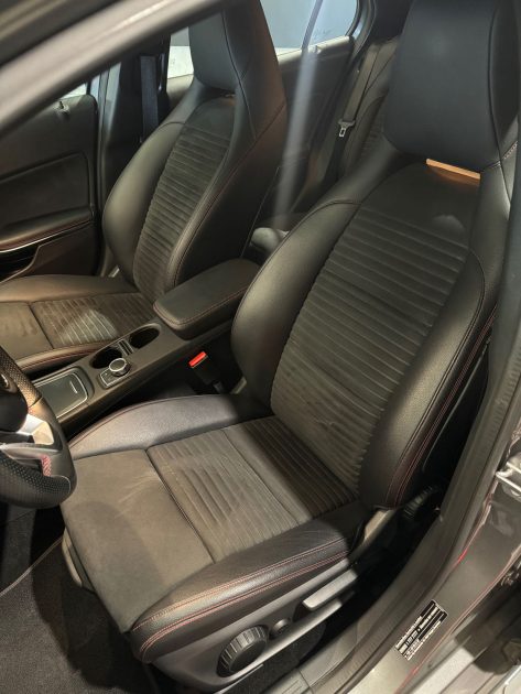 MERCEDES CLASSE GLA 220D 7-G DCT AMG FASCINATION 