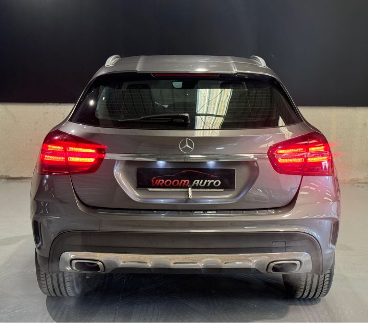 MERCEDES CLASSE GLA 220D 7-G DCT AMG FASCINATION 