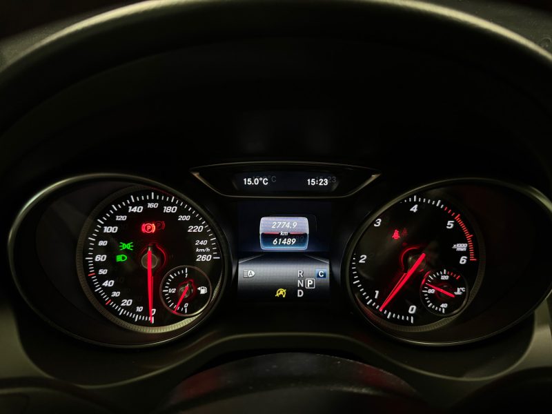 MERCEDES CLASSE GLA 220D 7-G DCT AMG FASCINATION 