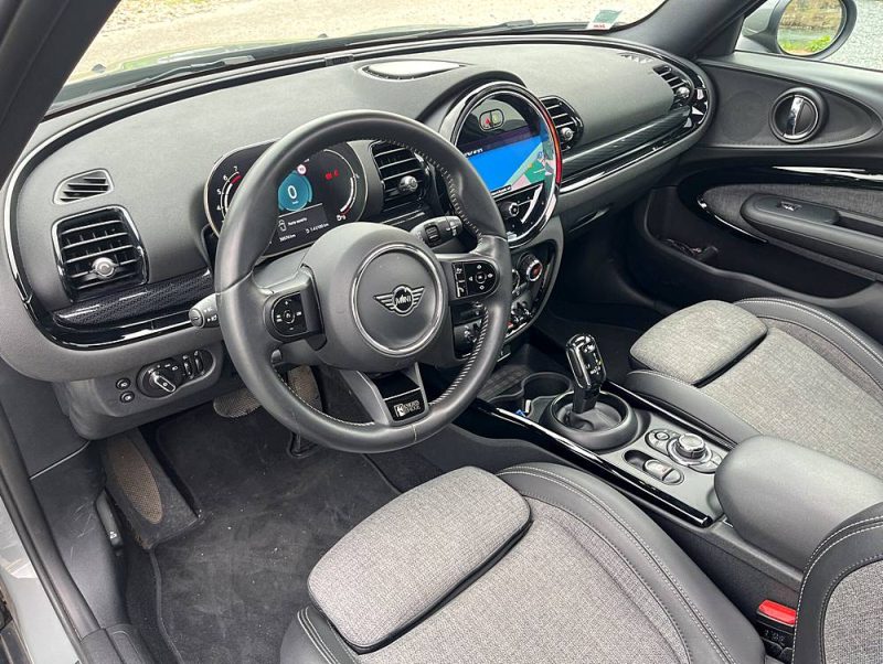 MINI CLUBMAN One KNIGHTSBRIDGE 1.5 L 102 ch Toit ouvrant