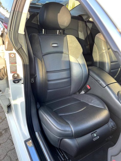 MERCEDES CLS AMG 63 514 CH ENTIEREMENT D'ORIGINE GARANTIE 12 MOIS 