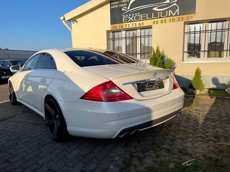 MERCEDES CLS AMG 63 514 CH ENTIEREMENT D'ORIGINE GARANTIE 12 MOIS 