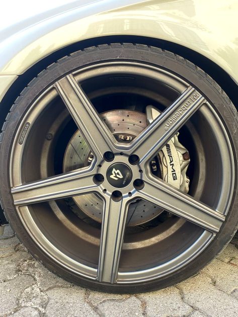 MERCEDES CLS AMG 63 514 CH ENTIEREMENT D'ORIGINE GARANTIE 12 MOIS 