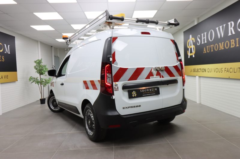 RENAULT EXPRESS 2021