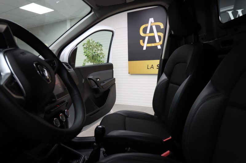 RENAULT EXPRESS 2021