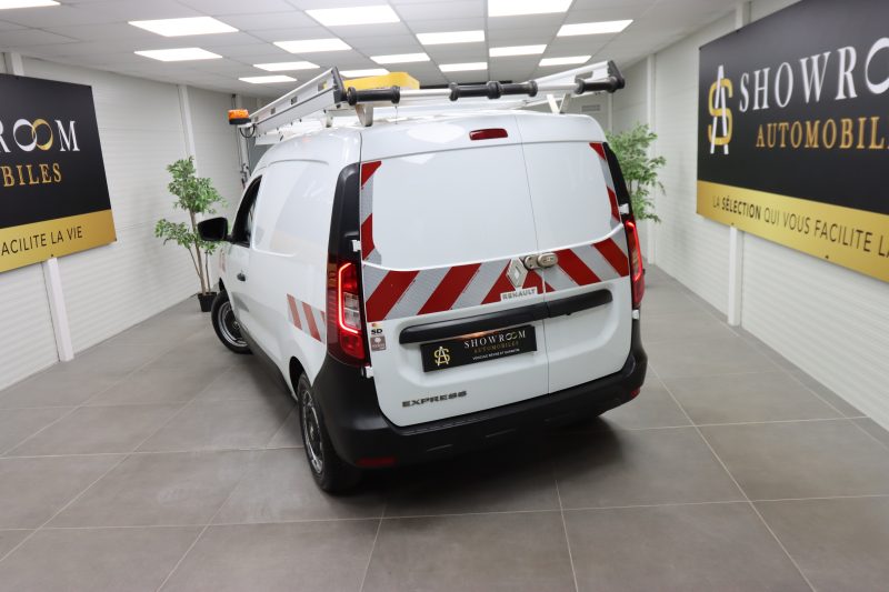 RENAULT EXPRESS 2021