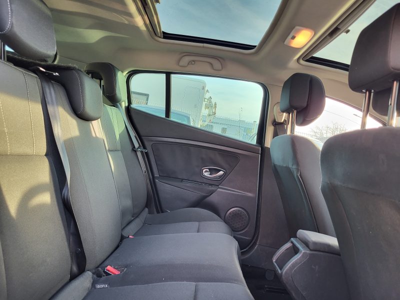 RENAULT MEGANE 3 III  2011